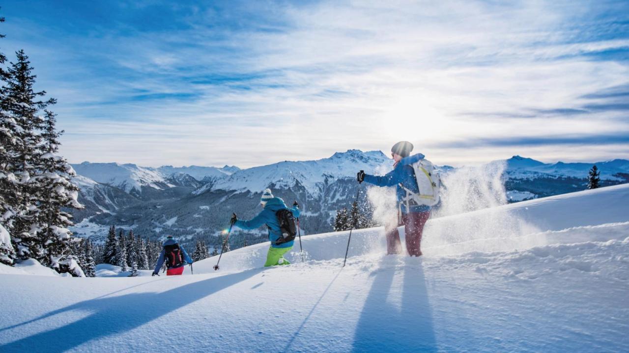 Hotel Alpina Klosters Buitenkant foto