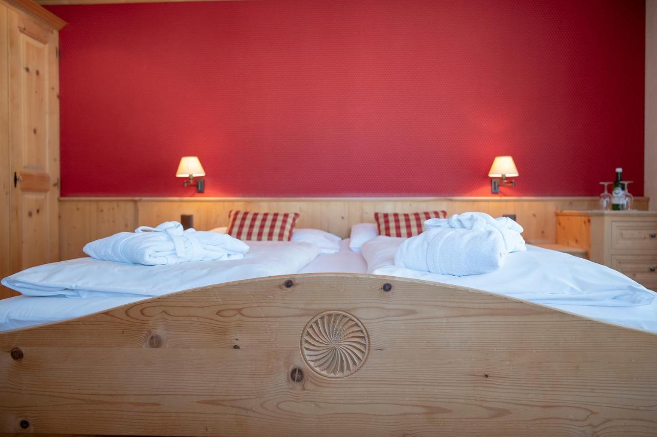 Hotel Alpina Klosters Buitenkant foto