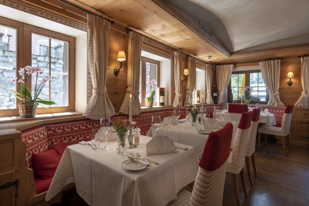 Hotel Alpina Klosters Buitenkant foto