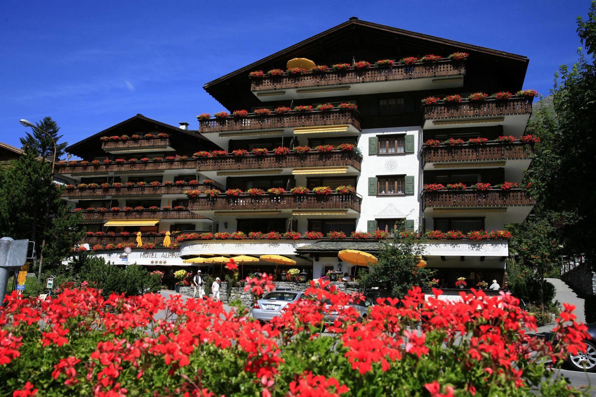 Hotel Alpina Klosters Buitenkant foto
