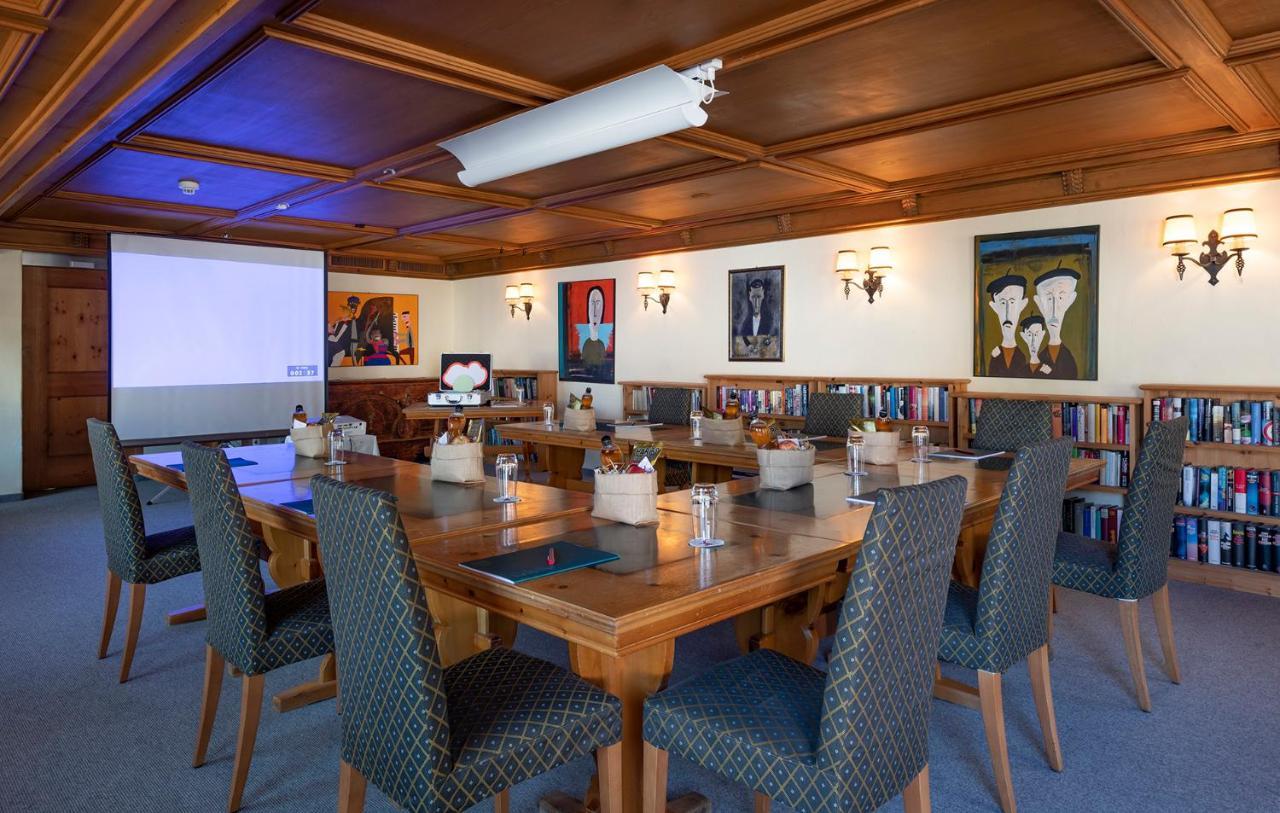 Hotel Alpina Klosters Buitenkant foto